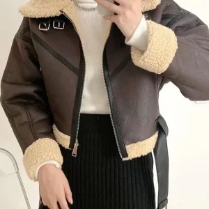 Winter Women Streetwear Faux Lamb Leather Fur Short Jacket with Belt Moto Biker Thick Warm Sheepskin Coat Outwear 2025